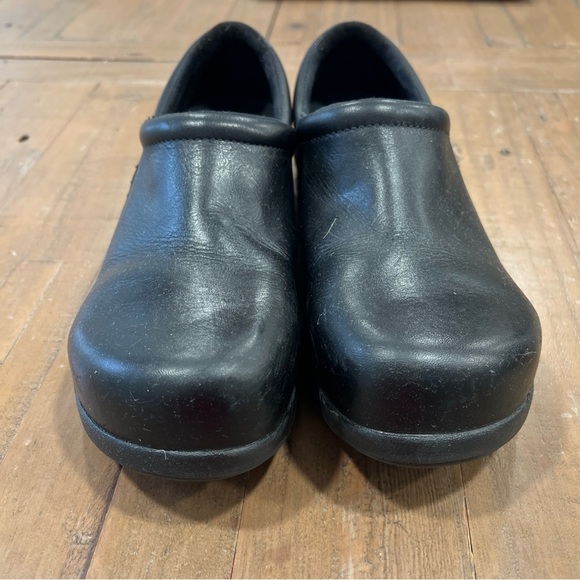 Timberland PRO Shoes Womens 8 M Newbury Safety Toe Slip On Clogs work shoe Black - Picture 2 of 11